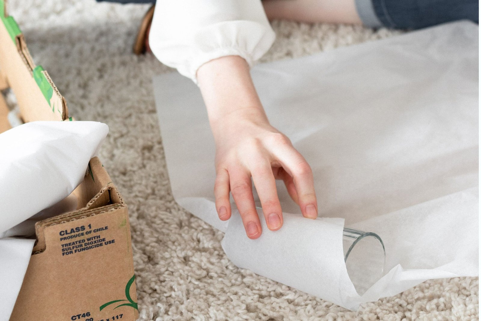 How to Pack Glasses for Moving